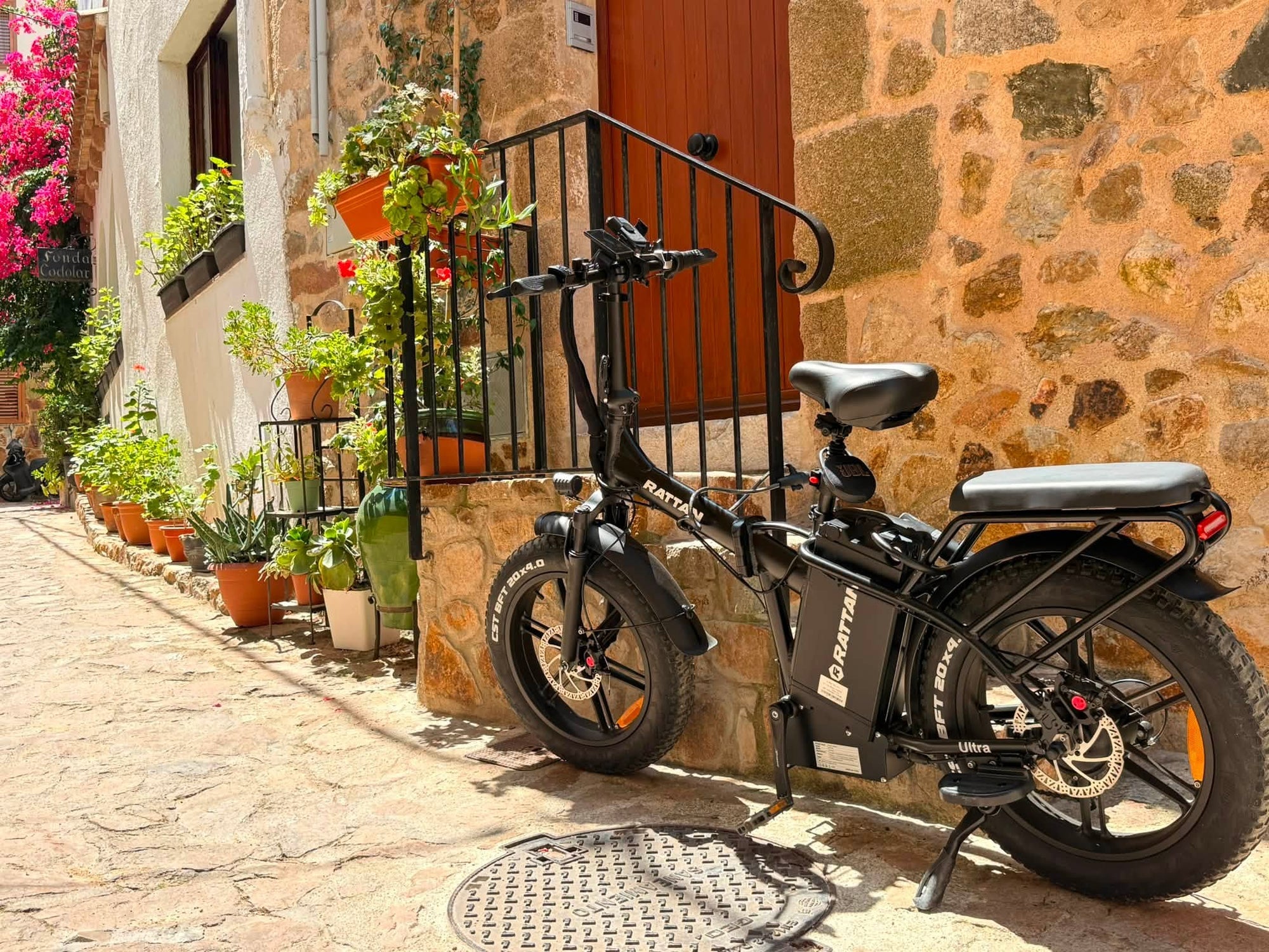 Why Are Electric Bikes More Suitable for Europe Than Electric Cars?